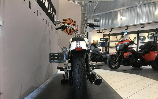 Harley-Davidson® Super Glide® 2026