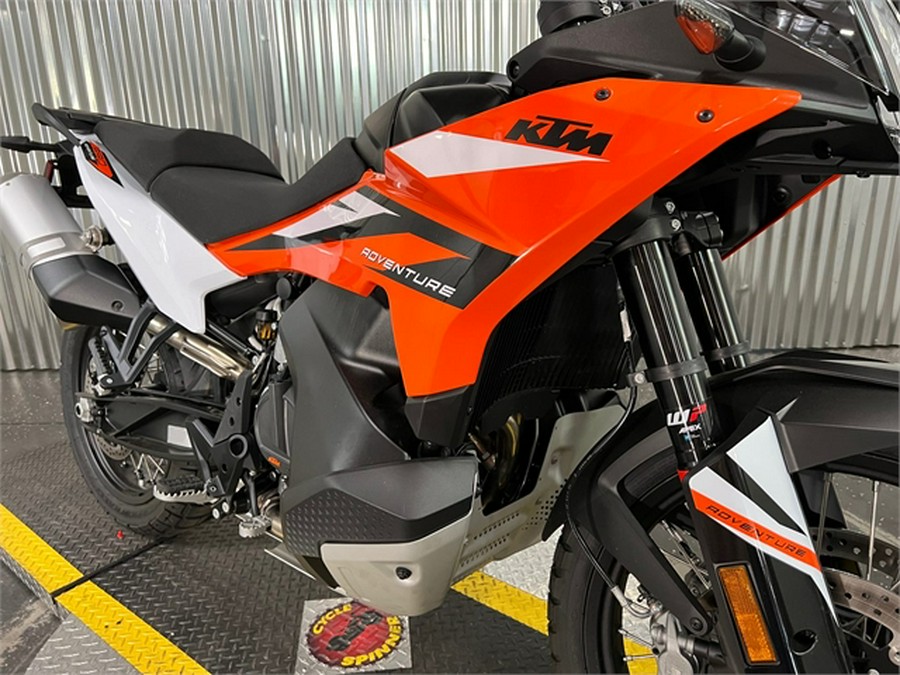 2023 KTM 890 Adventure