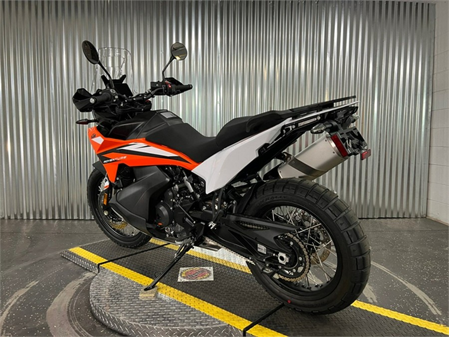 2023 KTM 890 Adventure