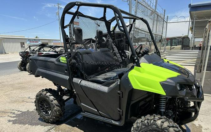 2024 Honda Pioneer 700 Deluxe