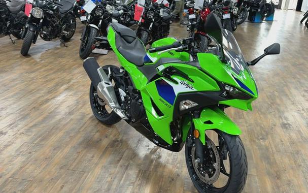 2025 Kawasaki Ninja 500 KRT Edition
