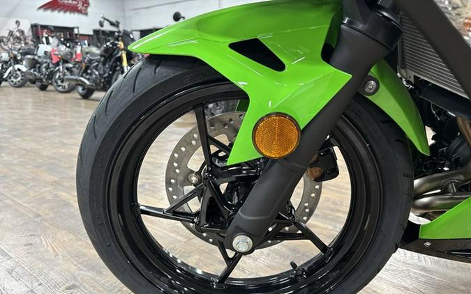 2025 Kawasaki Ninja 500 KRT Edition