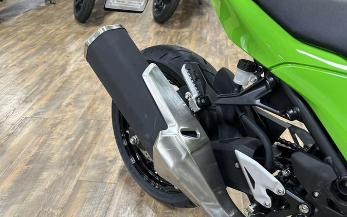 2025 Kawasaki Ninja 500 KRT Edition