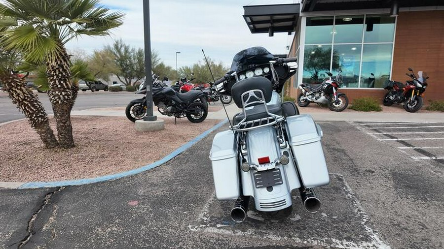 2015 Harley-Davidson® FLHXS - Street Glide® Special