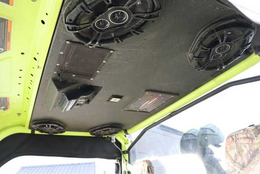 2020 Can-Am Defender X mr HD10