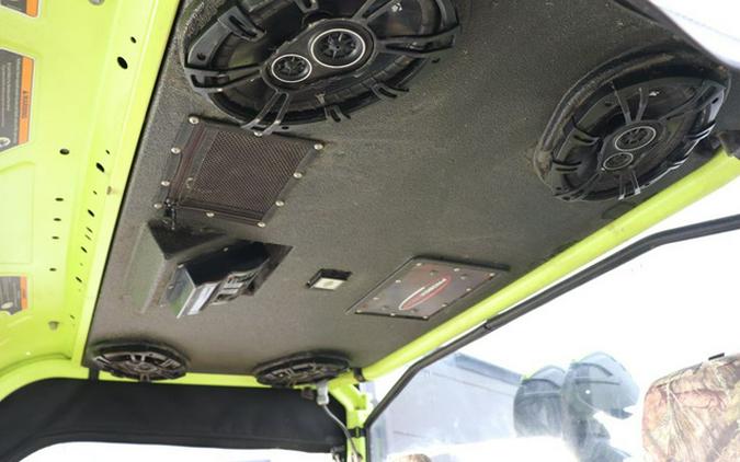 2020 Can-Am Defender X mr HD10