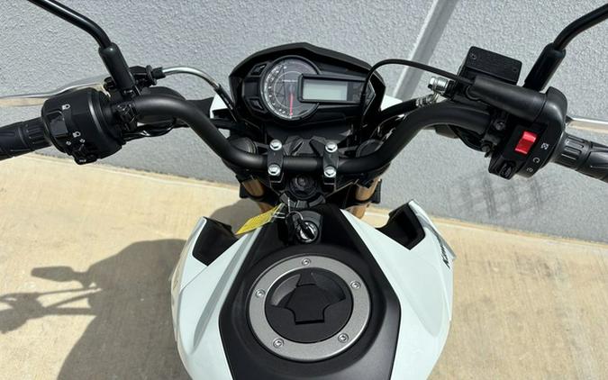2026 Kawasaki Z125 PRO