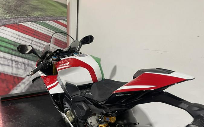 2025 Ducati Panigale V4 Tricolore