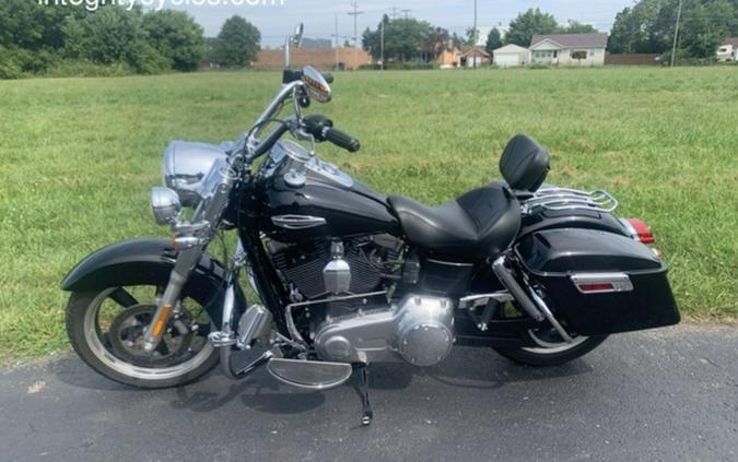 2012 Harley-Davidson® FLD - Dyna® Switchback™