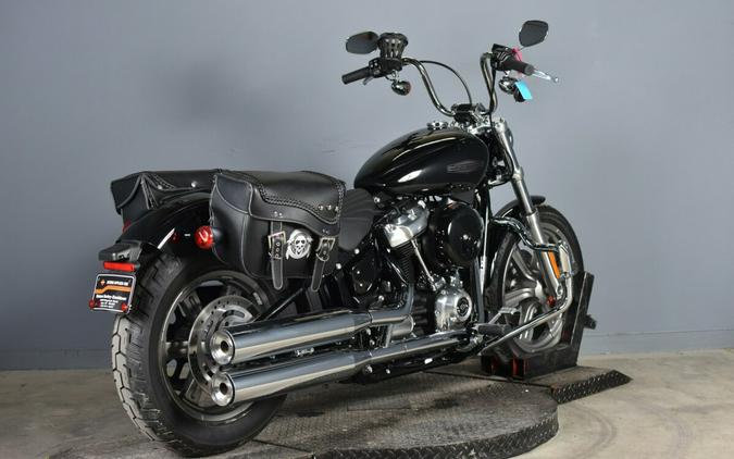 2022 Harley-Davidson Softail Standard