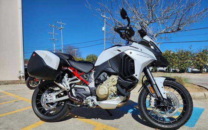 2023 Ducati Multistrada V4S Iceberg White - Spoked Wheels