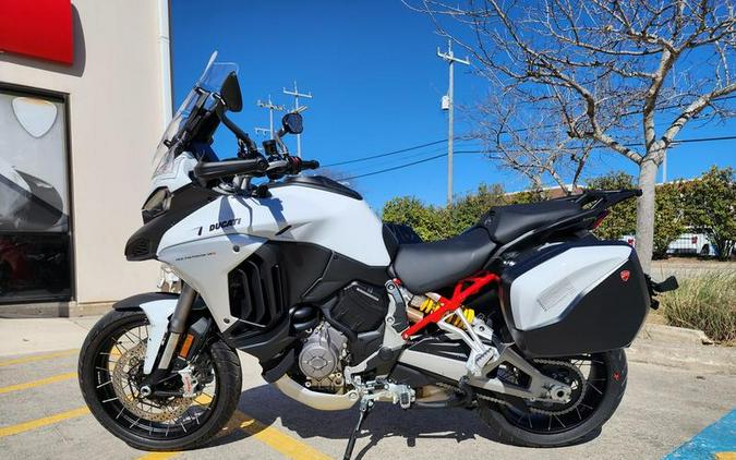 2023 Ducati Multistrada V4S Iceberg White - Spoked Wheels