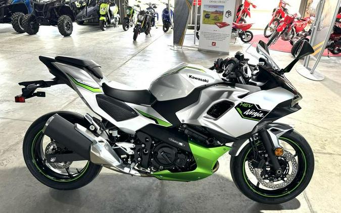 2024 Kawasaki Ninja® 7 Hybrid ABS