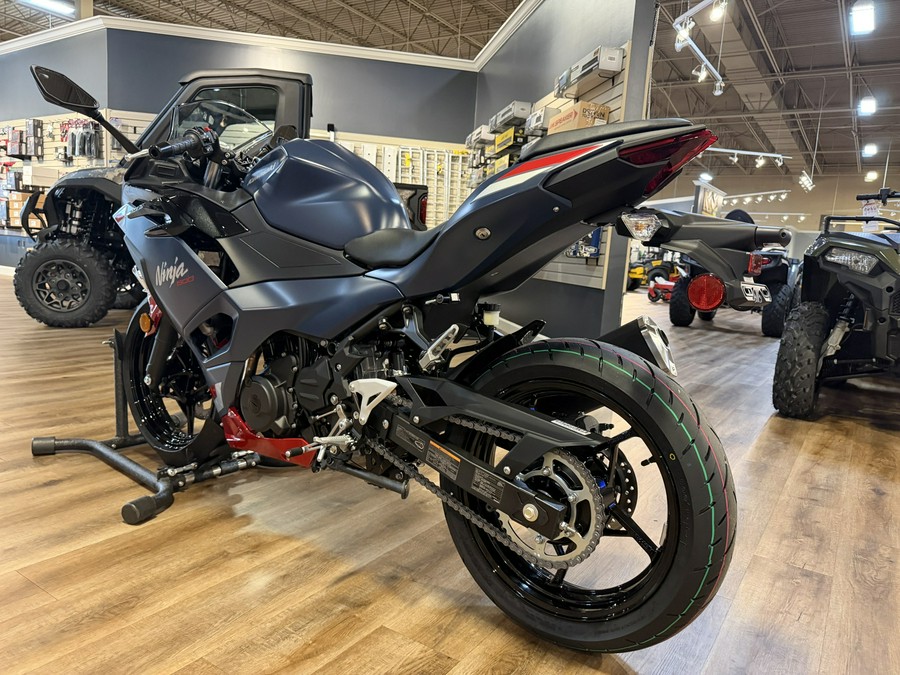 2026 Kawasaki NINJA 500 ABS Metallic Matte Twilight Blue/Candy Persimmon Red - 109807