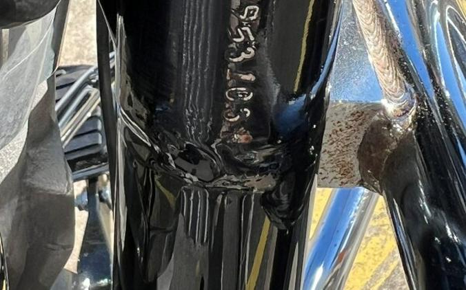 2002 Harley-Davidson® Dyna Wide Glide Vivid Black with Gold Leaf Graphics