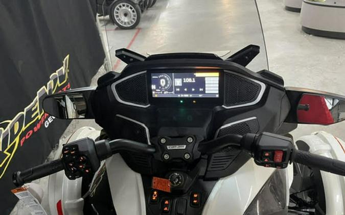 2026 Can-Am Spyder RT Limited Platine