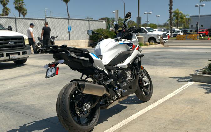2026 BMW S 1000 XR