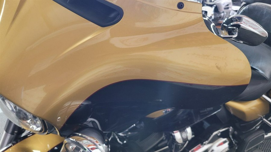 2017 HARLEY DAVIDSON ULTRA LIMITED FLHTK