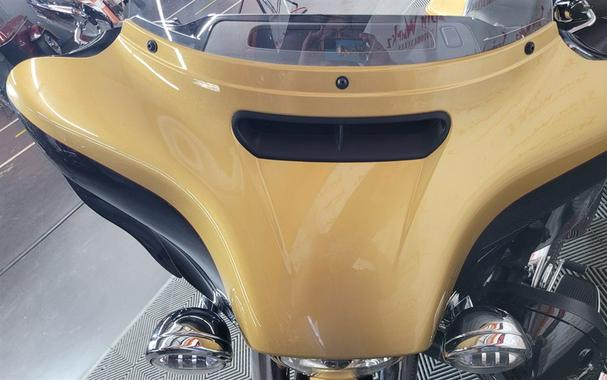 2017 HARLEY DAVIDSON ULTRA LIMITED FLHTK