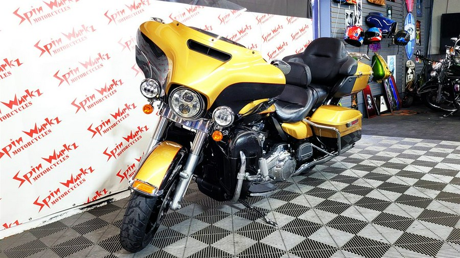 2017 HARLEY DAVIDSON ULTRA LIMITED FLHTK