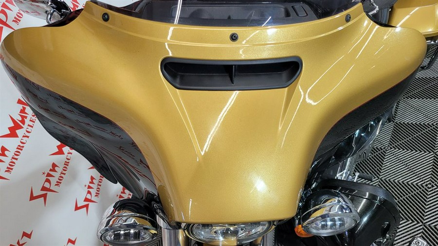 2017 HARLEY DAVIDSON ULTRA LIMITED FLHTK
