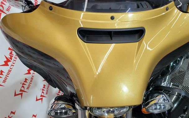2017 HARLEY DAVIDSON ULTRA LIMITED FLHTK