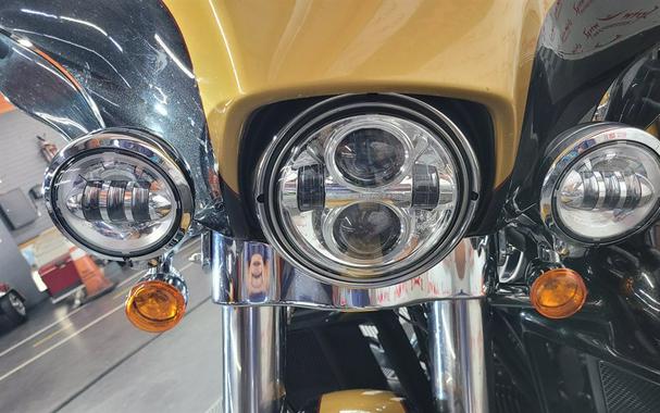 2017 HARLEY DAVIDSON ULTRA LIMITED FLHTK