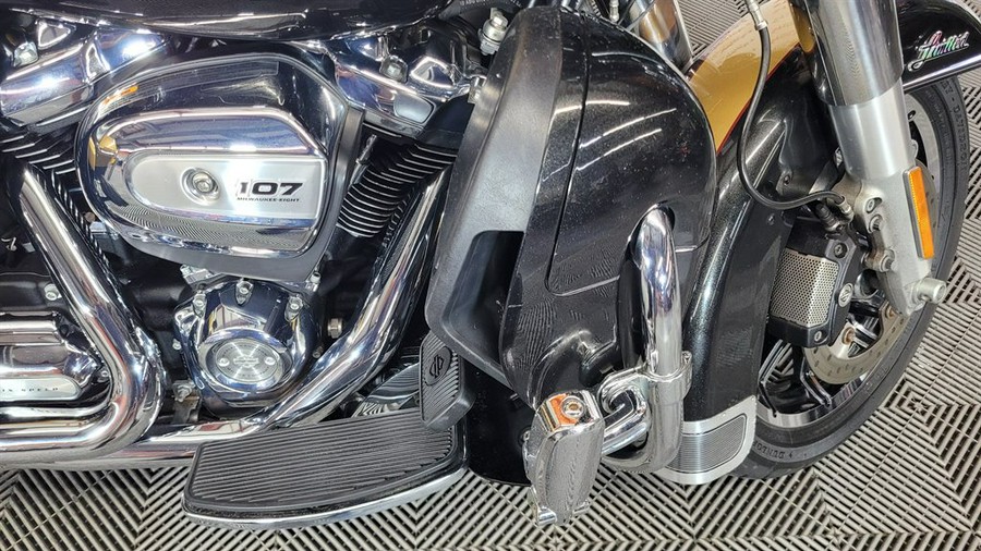 2017 HARLEY DAVIDSON ULTRA LIMITED FLHTK