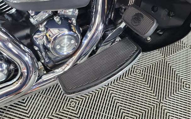 2017 HARLEY DAVIDSON ULTRA LIMITED FLHTK