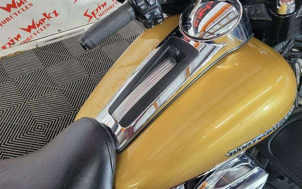 2017 HARLEY DAVIDSON ULTRA LIMITED FLHTK