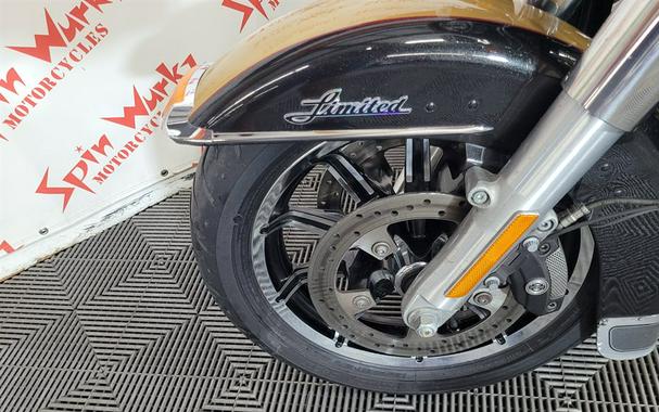 2017 HARLEY DAVIDSON ULTRA LIMITED FLHTK