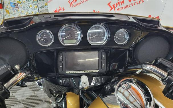 2017 HARLEY DAVIDSON ULTRA LIMITED FLHTK