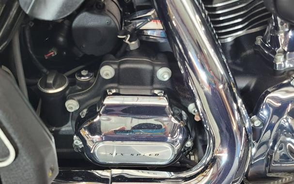 2017 HARLEY DAVIDSON ULTRA LIMITED FLHTK
