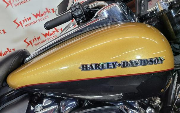 2017 HARLEY DAVIDSON ULTRA LIMITED FLHTK