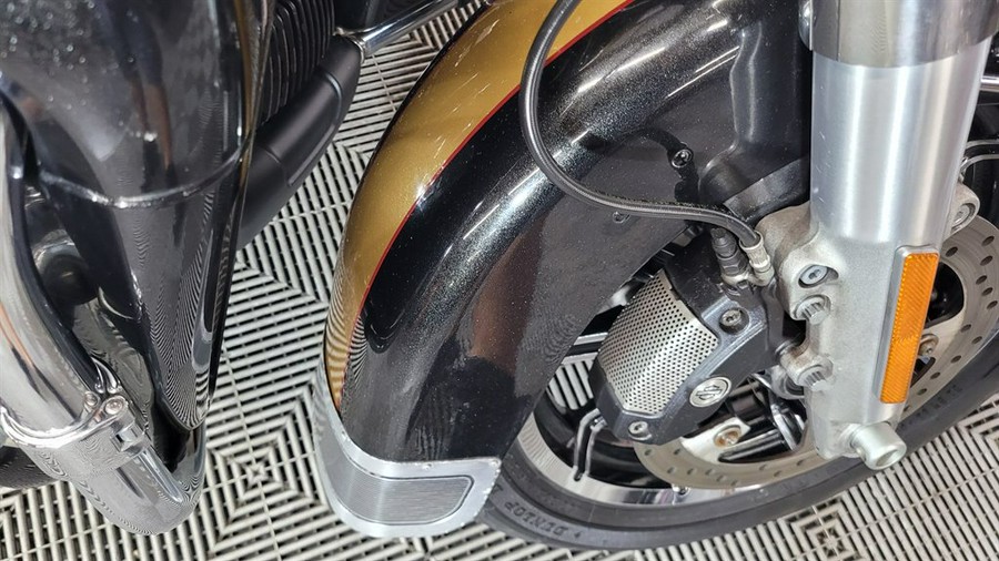 2017 HARLEY DAVIDSON ULTRA LIMITED FLHTK