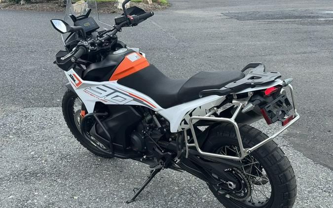 2026 KTM Adventure 390 R