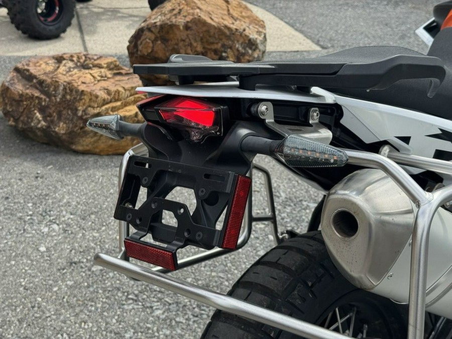 2026 KTM Adventure 390 R