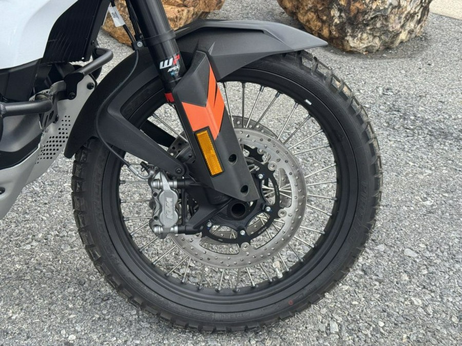 2026 KTM Adventure 390 R