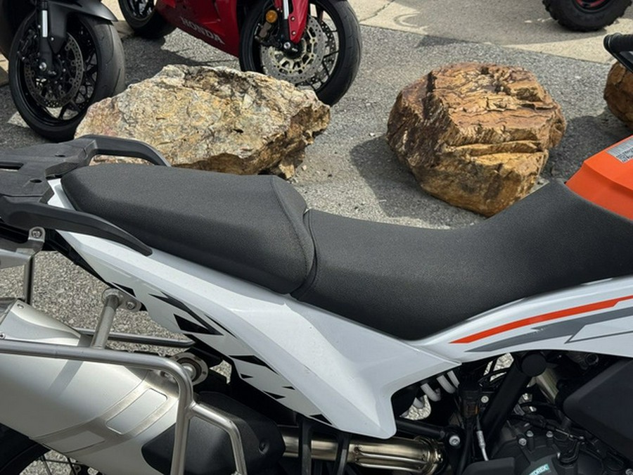 2026 KTM Adventure 390 R