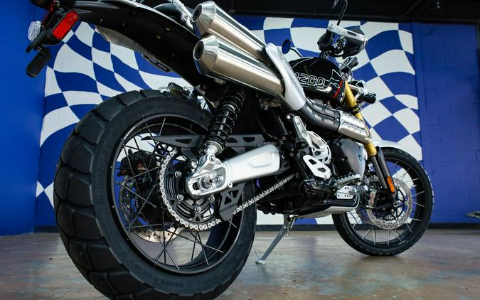 2025 Scrambler 1200 XE - Triumph