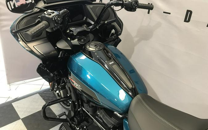 Harley-Davidson® Road Glide® 2026