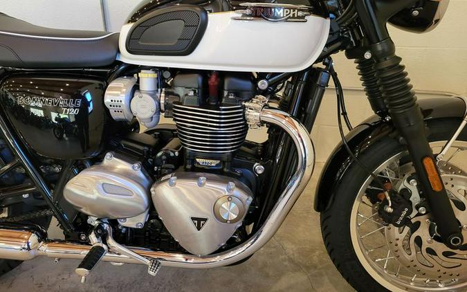 new 2024 Triumph Bonneville T120