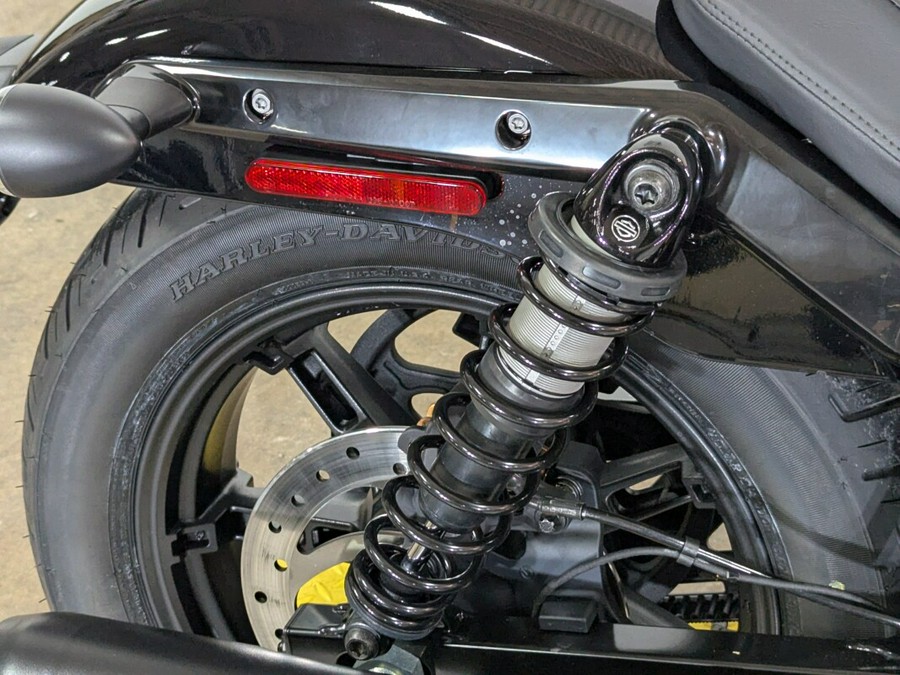 2026 Harley-Davidson® Nightster® Vivid Black Black Trim