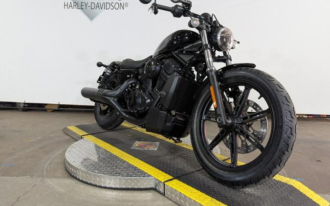 2026 Harley-Davidson® Nightster® Vivid Black Black Trim