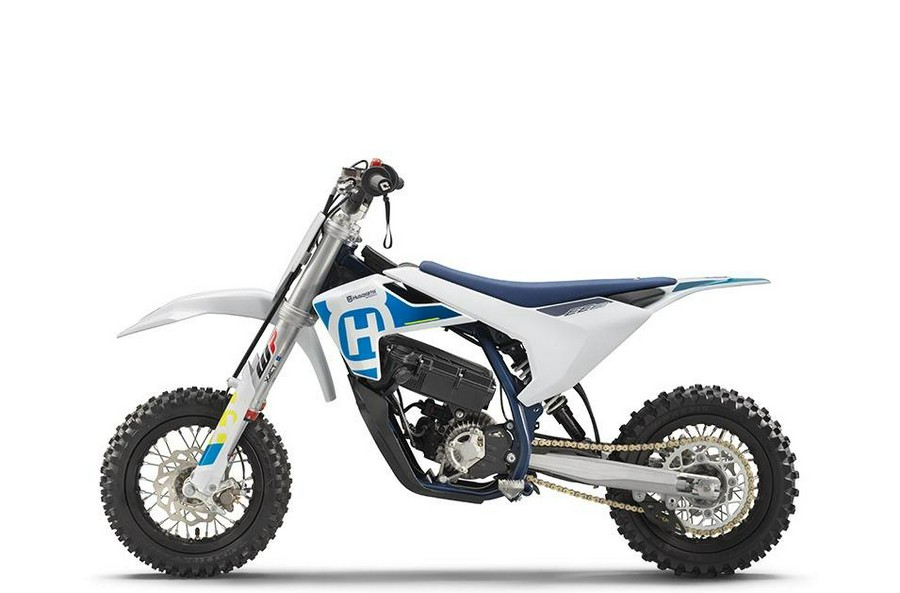 2024 Husqvarna Motorcycles EE 3 - Green Sticker Registration! *0.99% Promo Financing!