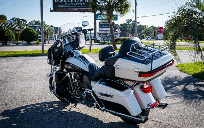 2014 Harley-Davidson® FLHTCU - Electra Glide® Ultra Classic®