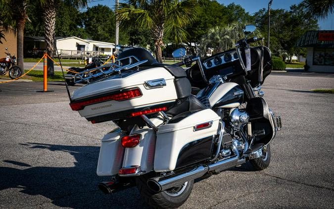 2014 Harley-Davidson® FLHTCU - Electra Glide® Ultra Classic®