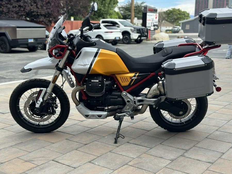 2023 Moto Guzzi V85 TT Adventure