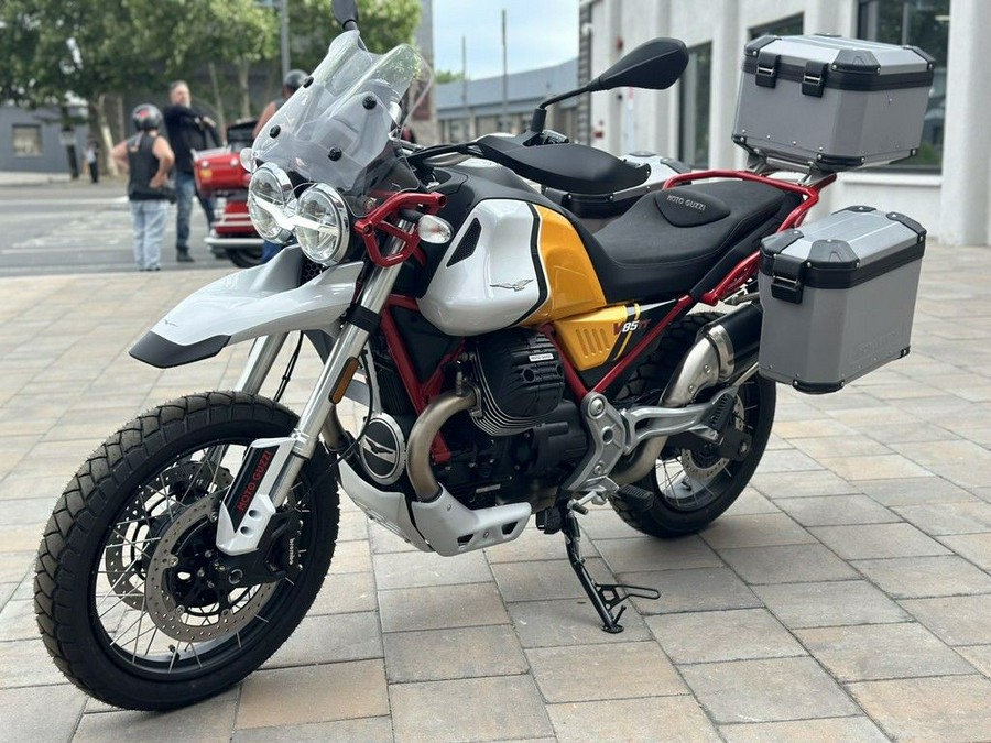 2023 Moto Guzzi V85 TT Adventure