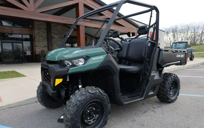 2026 Can-Am Defender HD7